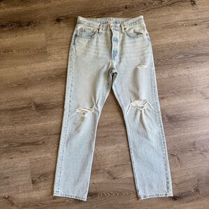 Levi 501 straight leg size 29